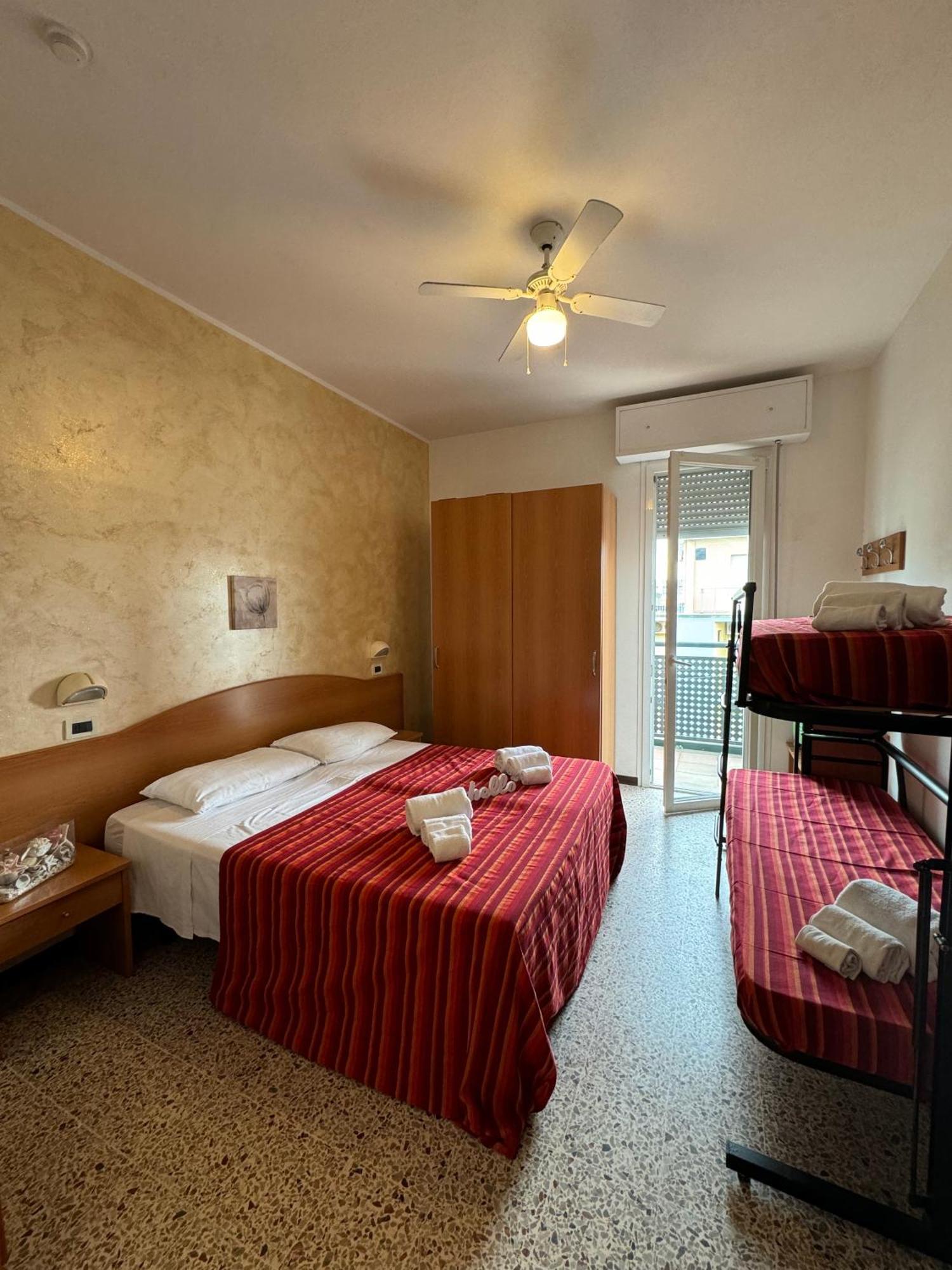 Hotel Caruso Rimini Exterior photo