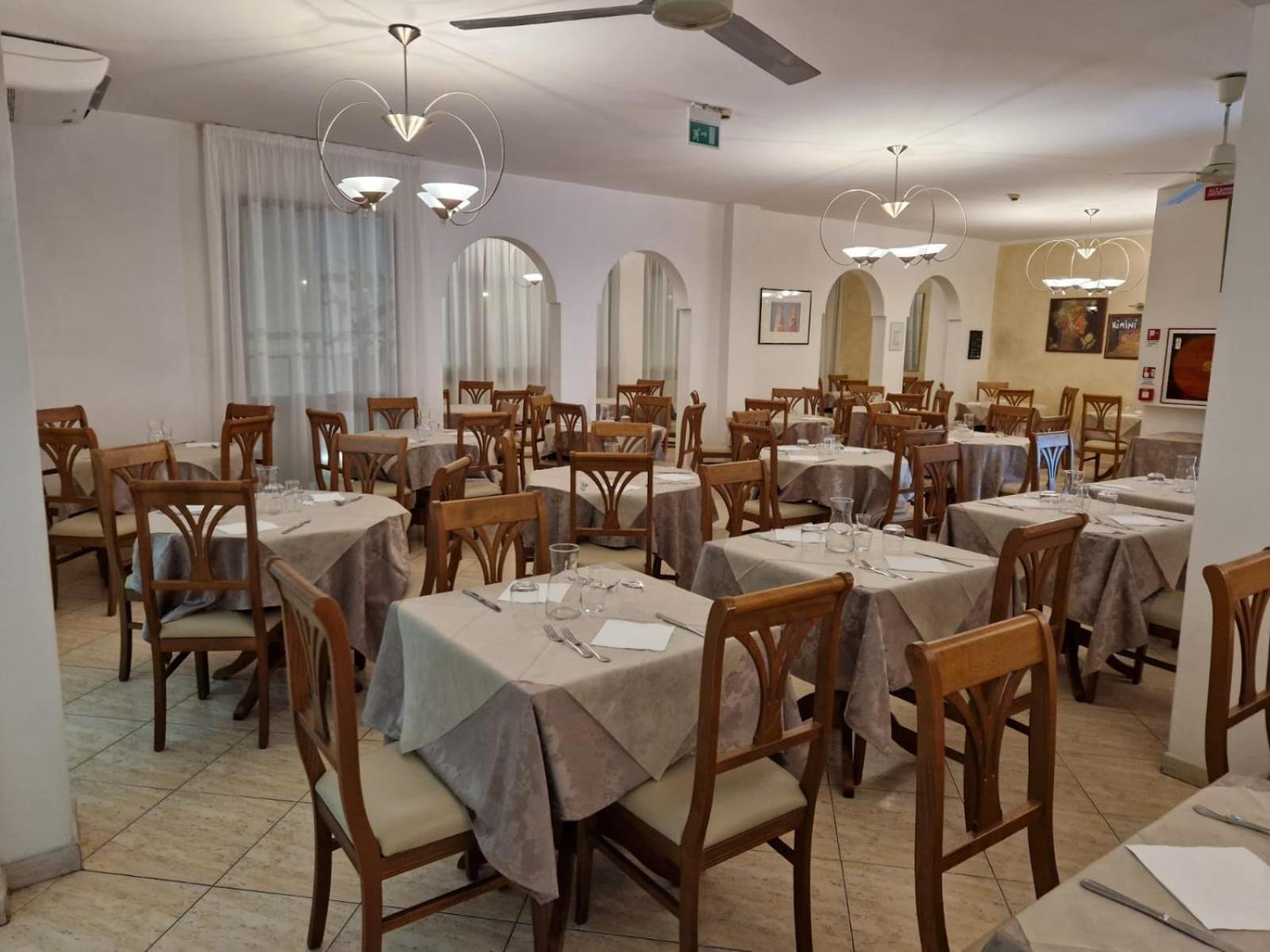 Hotel Caruso Rimini Exterior photo