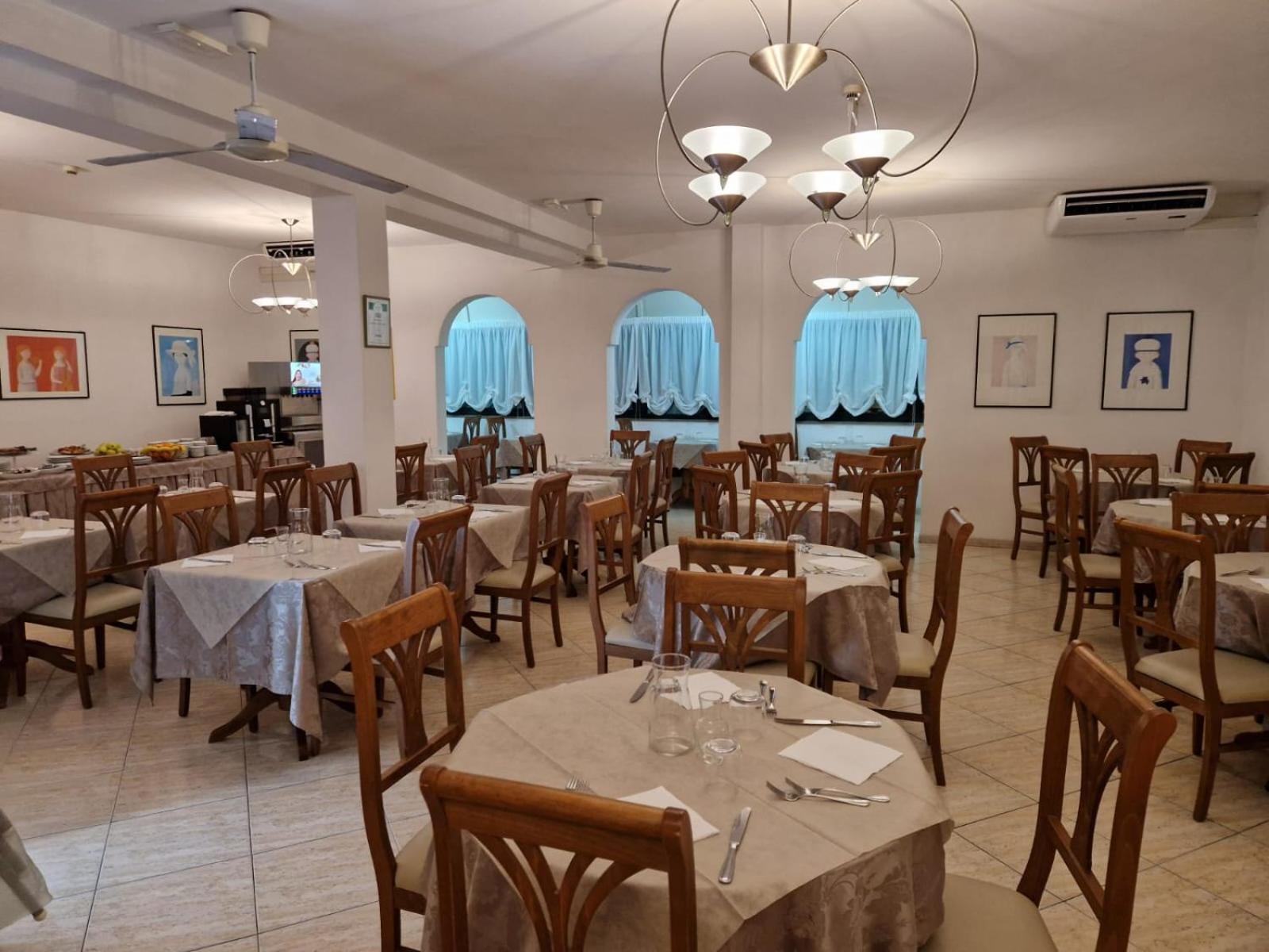 Hotel Caruso Rimini Exterior photo